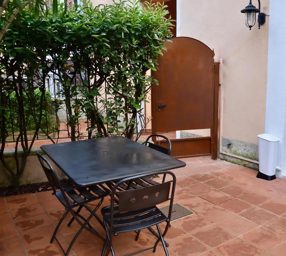 Duomo26 Boutique Apartment Desenzano del Garda Italy